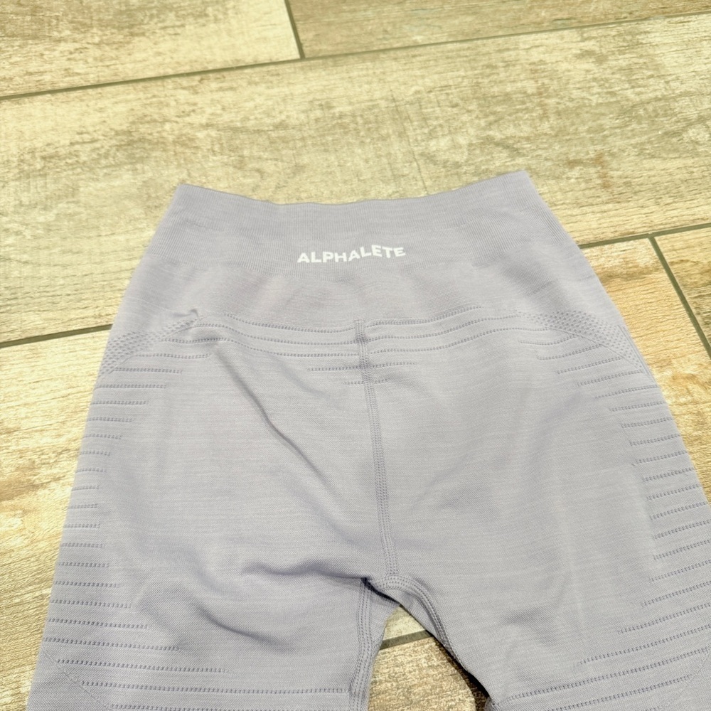 Alphalete | Ozone Lavender Leggings - Picture 6 of 7
